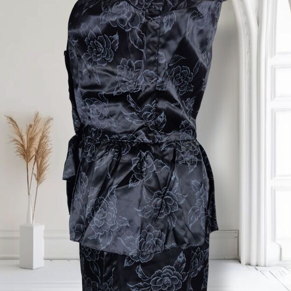 Vintage 80s Peplum Satin Midi Skirt Set Size 6 Black Floral Rose Print Goth - Picture 10 of 16